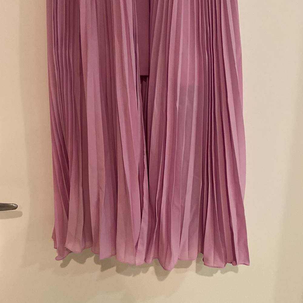 HALSTON HERITAGE Pleated Crepe Midi Dress - Picture 9 of 14